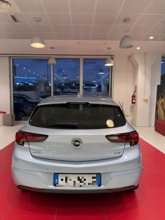 OPEL Astra 1.6 CDTi 110CV Start&Stop 5 porte Immagine 2