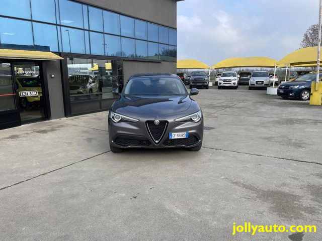 ALFA ROMEO Stelvio 2.2 Turbodiesel 190 CV AT8 Q4 Business Immagine 1