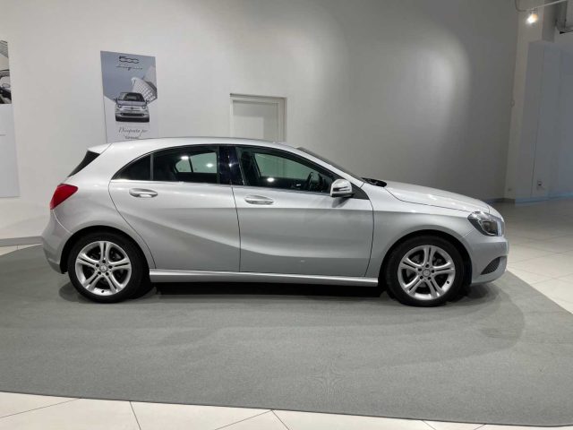 MERCEDES-BENZ A 200 CDI BlueEFFICIENCY Sport Immagine 1