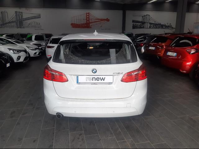 BMW 218 Serie 2 Active Tourer d Advantage Auto my15 Immagine 2