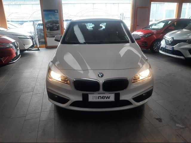 BMW 218 Serie 2 Active Tourer d Advantage Auto my15 Immagine 3