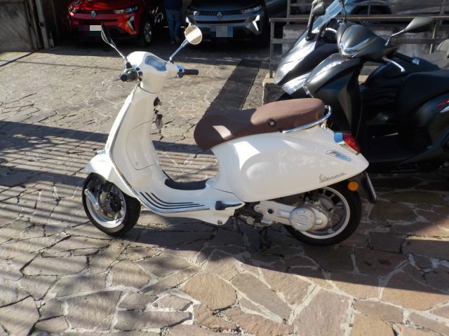 PIAGGIO Vespa 50 primavera PRIMAVERA 50 4T - EURO 5 Immagine 4