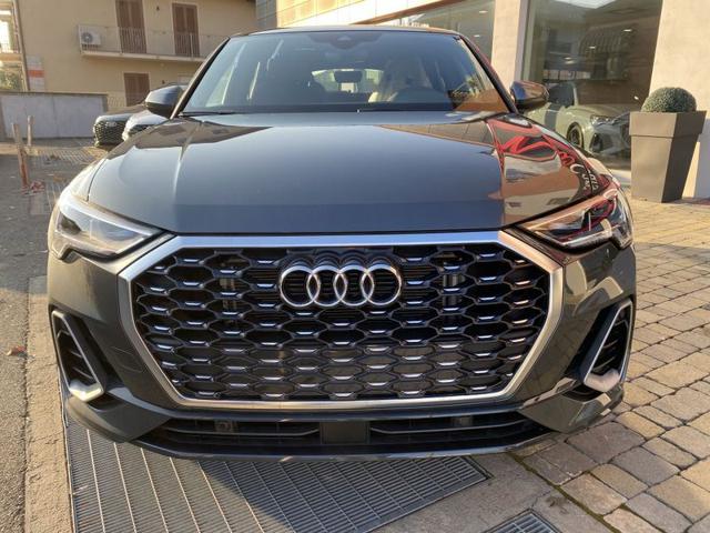 AUDI Q3 SPB 35 TDI S tronic S line edition Immagine 1