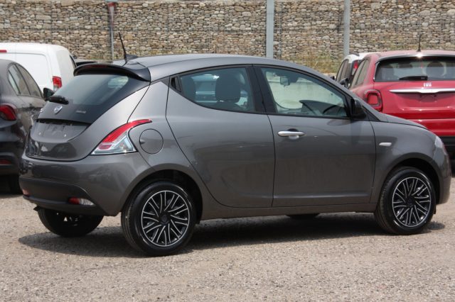 LANCIA Ypsilon 1.0 FireFly 5 porte S&S Hybrid ORO VARI COLORI Immagine 3