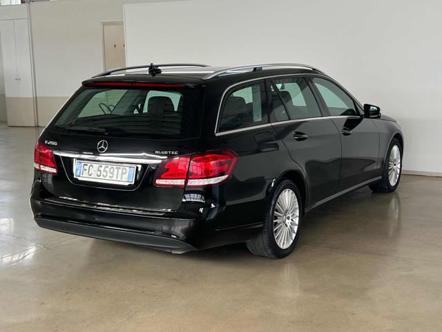 MERCEDES-BENZ E 200 BlueTEC S.W. Automatic Executive Immagine 2