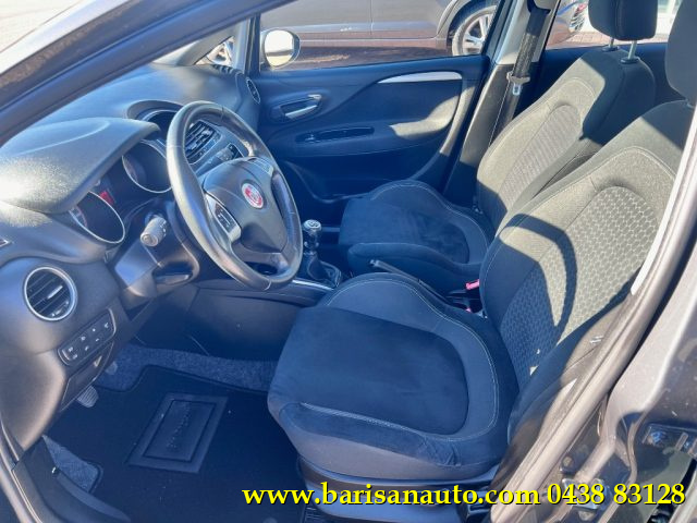 FIAT Punto 1.2 8V 5 porte Lounge Immagine 4