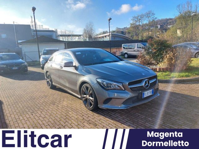 MERCEDES-BENZ CLA 180 S.W. Sport Immagine 0