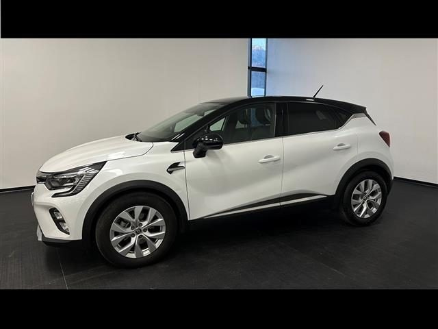 RENAULT Captur 1.6 E Tech hybrid Initiale Paris 145cv auto Immagine 1