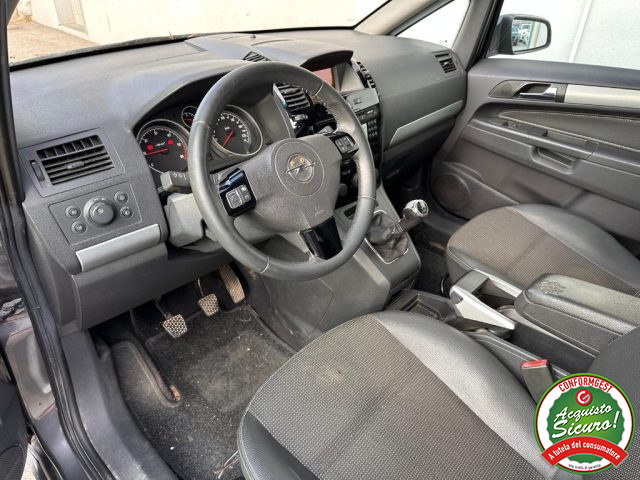 OPEL Zafira 1.9 16V CDTI 150CV Cosmo 7 POSTI Immagine 3