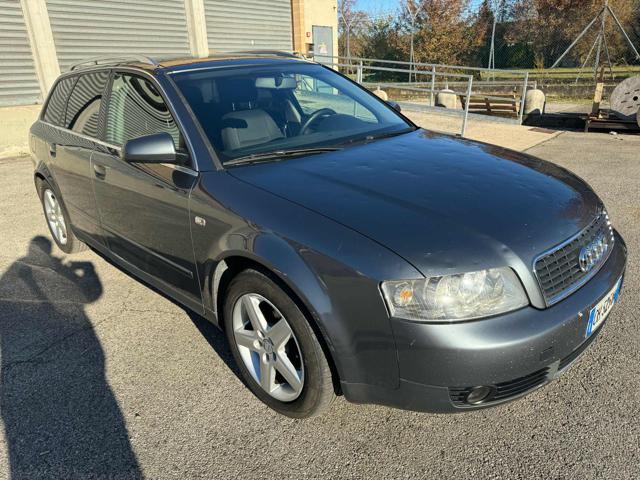 AUDI A4 1.9 TDI Avant Top Bellissima senza lavoro da fare Immagine 2