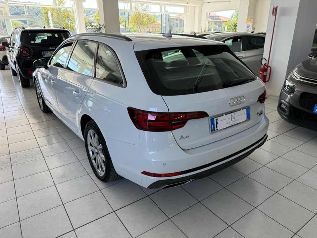 AUDI A4 Avant 40 TDI quattro S tronic Business Immagine 2