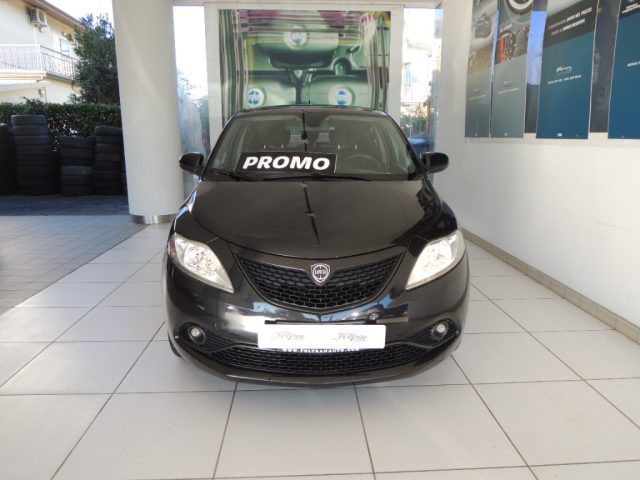 LANCIA Ypsilon 1.2 69 CV 5 porte GPL Ecochic Gold Immagine 1