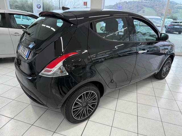 LANCIA Ypsilon 1.0 FireFly 5 porte S&S Hybrid Gold Immagine 3