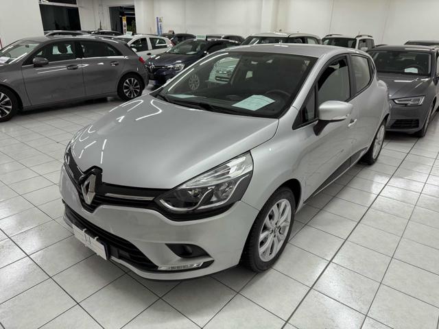 RENAULT Clio TCe 12V 90 CV GPL 5 porte Business Immagine 0