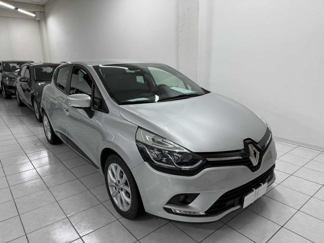 RENAULT Clio TCe 12V 90 CV GPL 5 porte Business Immagine 1