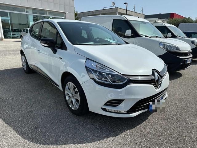 RENAULT CLIO 1.5 DCI 75 CV MOSCHINO LIFE  AUTOCARRO 4 POST Immagine 0