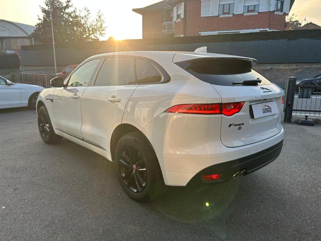 JAGUAR F-Pace 2.0 D 180 CV AWD aut. R-Sport Immagine 4