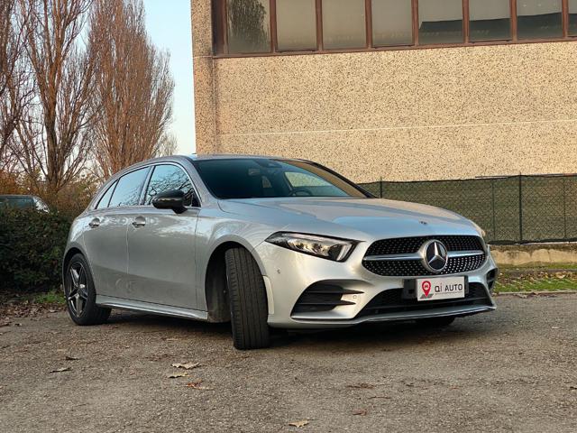 MERCEDES-BENZ A 180 d Aut. Premiu AMG-UnicoP.-Camera-Carplay Immagine 2