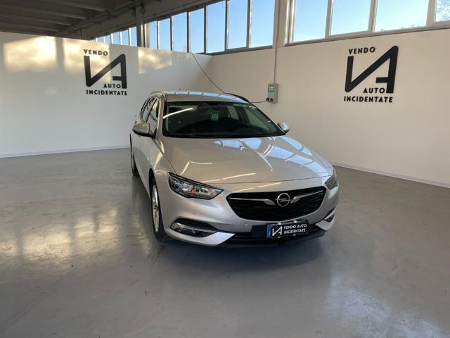 OPEL Insignia 1.6 CDTI 136CV S&S SPORTS TOURER BUSINESS Immagine 0