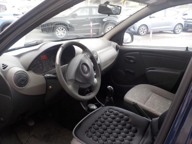 DACIA Sandero 1.2 16V GPL 75CV Immagine 4