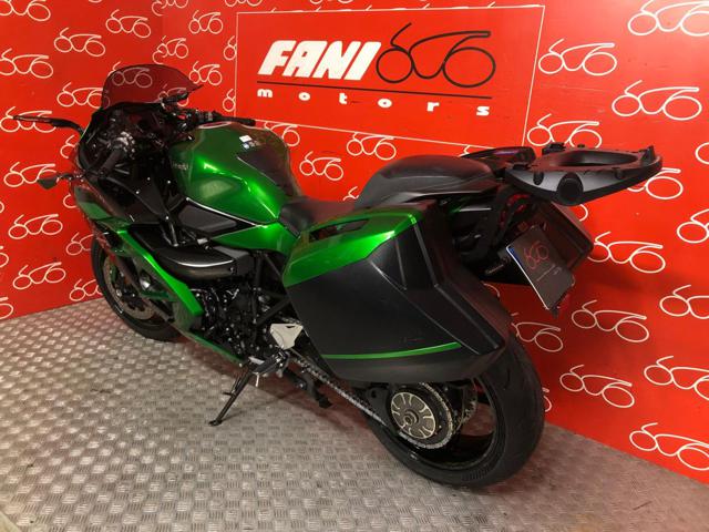 KAWASAKI Ninja H2 SX SE . Immagine 3