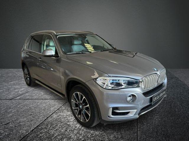 BMW X5 xDrive25d Experience Immagine 2