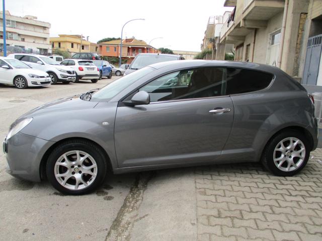 ALFA ROMEO MiTo 1.6 JTDm  Distinctive Immagine 3