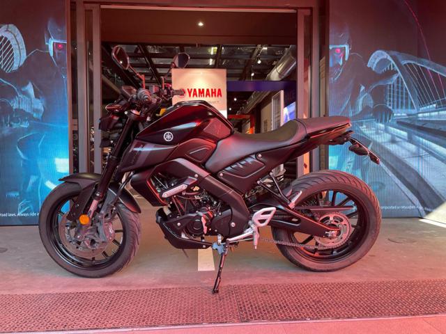 YAMAHA MT 125 . Immagine 3