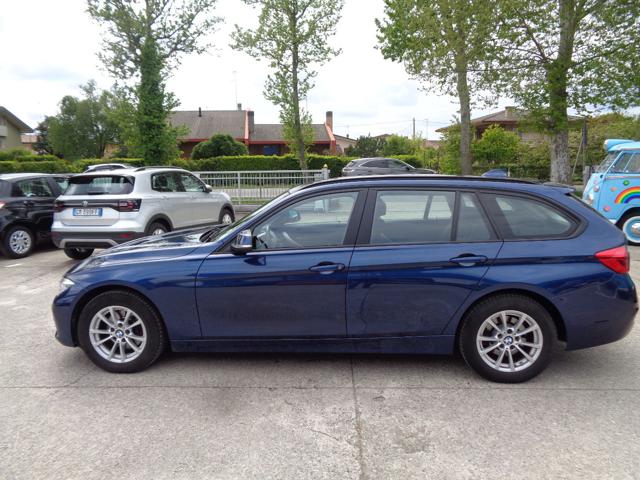 BMW 320 d xDrive Touring Business Advantage Immagine 1