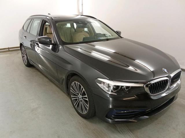 BMW 520 d Touring Sport Immagine 3