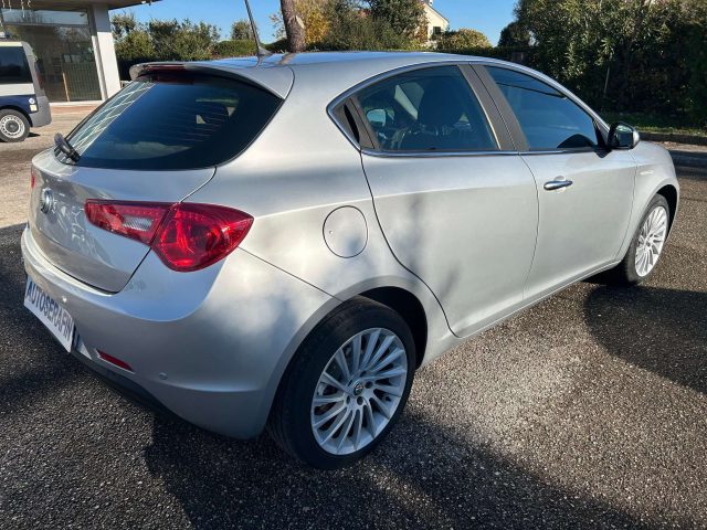 ALFA ROMEO Giulietta Giulietta 1.6 jtdm Business 120cv Immagine 3