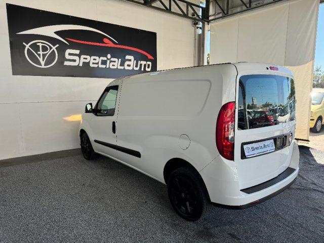 FIAT Doblo 1.4 T-Jet Natural Power Cargo Maxi Lamiera Immagine 3