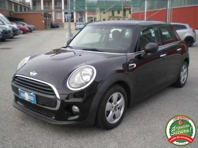 MINI One 1.5 One D Business 5 porte - PRONTA CONSEGNA Immagine 3