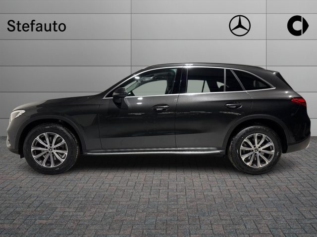 MERCEDES-BENZ GLC 220 d 4Matic Mild Hybrid Advanced Immagine 2