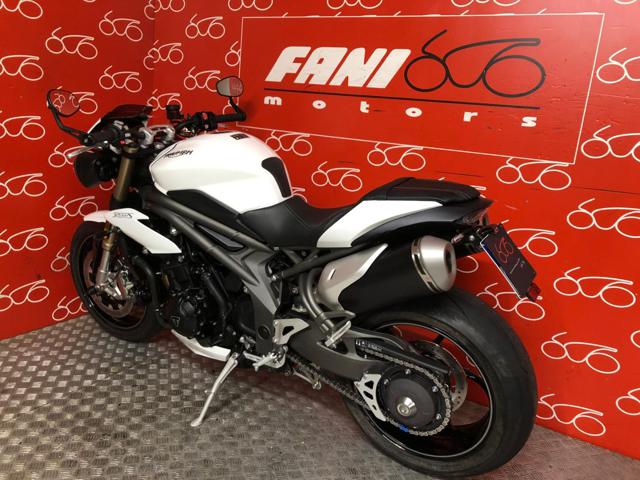 TRIUMPH Speed Triple 1050 S Immagine 3