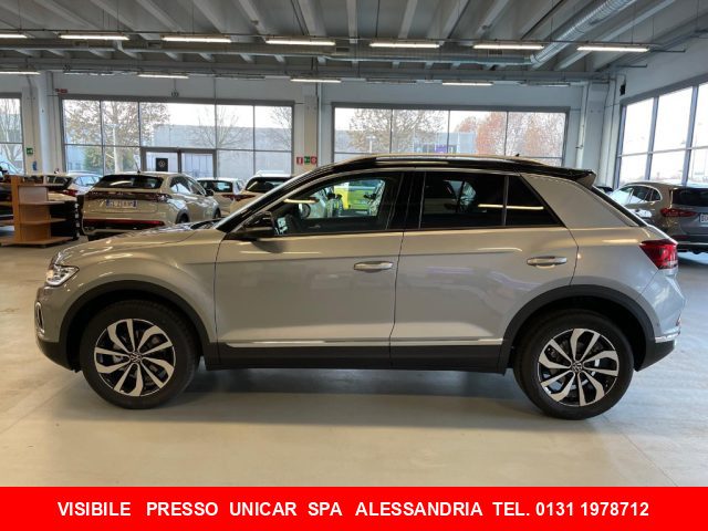 VOLKSWAGEN T-Roc 1.000 BENZINA 115cv "Style" MANUALE, KMZERO! Immagine 3