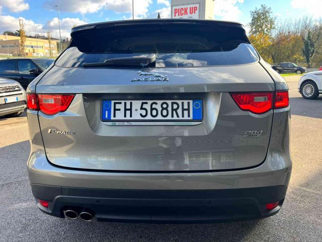 JAGUAR F-Pace 2.0 D 180 CV AWD aut. R-Sport Immagine 2