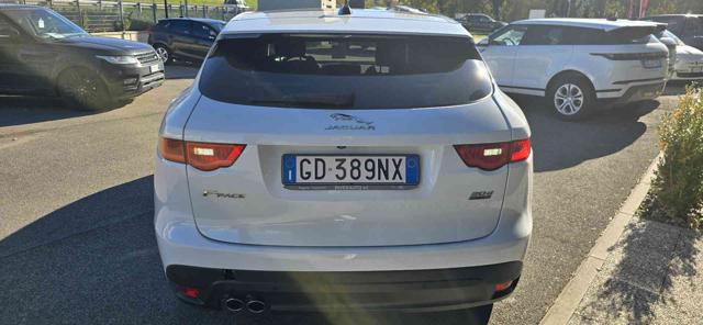 JAGUAR F-Pace 2.0 D 180 CV AWD aut. R-Sport Immagine 4