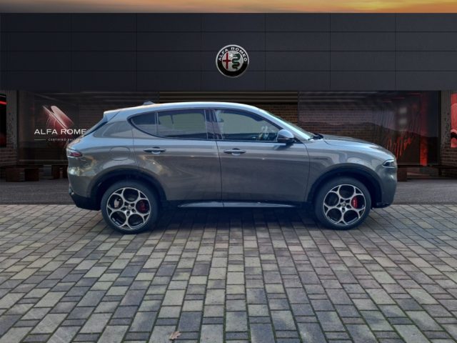 ALFA ROMEO Tonale MY24 PLUG-IN VELOCE Immagine 3