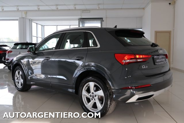 AUDI Q3 35 TDI S tronic Business Advanced Immagine 2