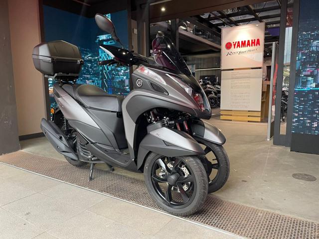 YAMAHA Tricity 155 . Immagine 1