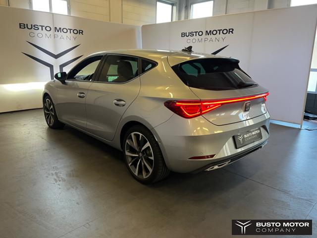 SEAT Leon 1.5 eTSI 150 CV FR AUTOMATICA Immagine 3