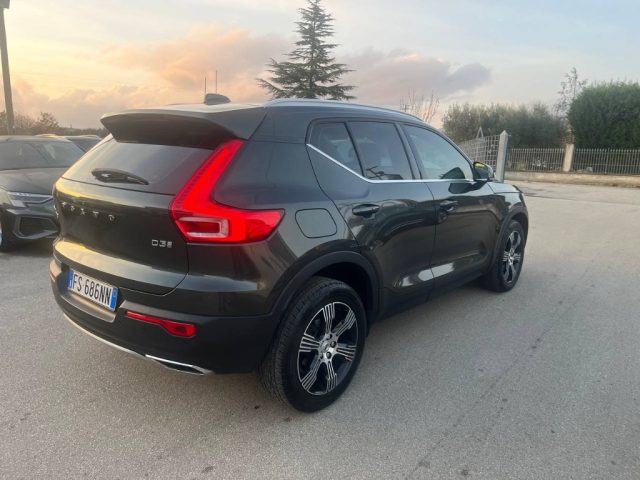 VOLVO XC40 D3 Inscription Immagine 0