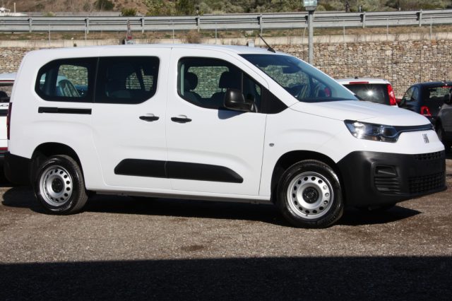 FIAT Doblo 1.5 BlueHdi 100CV Crew Cab COMBI 5 POSTI AUTOCARRO Immagine 1