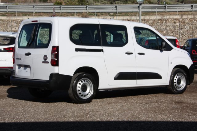 FIAT Doblo 1.5 BlueHdi 100CV Crew Cab COMBI 5 POSTI AUTOCARRO Immagine 2