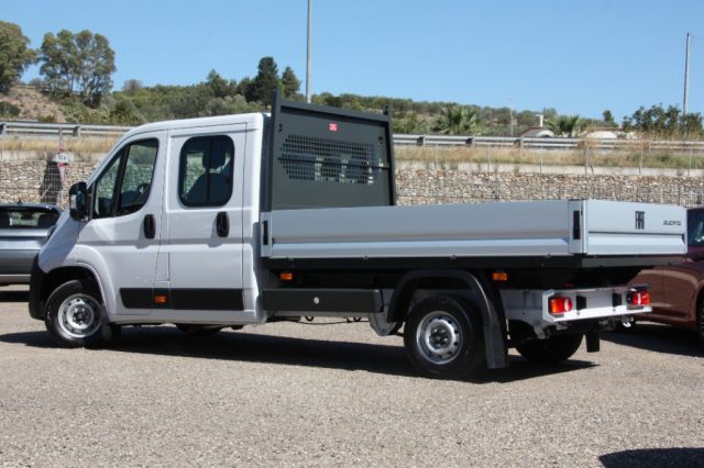 FIAT Ducato 35 2.2 Mjt 140CV PLM DOPPIA CABINA Immagine 3