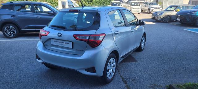 TOYOTA Yaris 1.5 Hybrid 5 porte Active Immagine 3