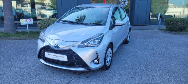 TOYOTA Yaris 1.5 Hybrid 5 porte Active Immagine 1