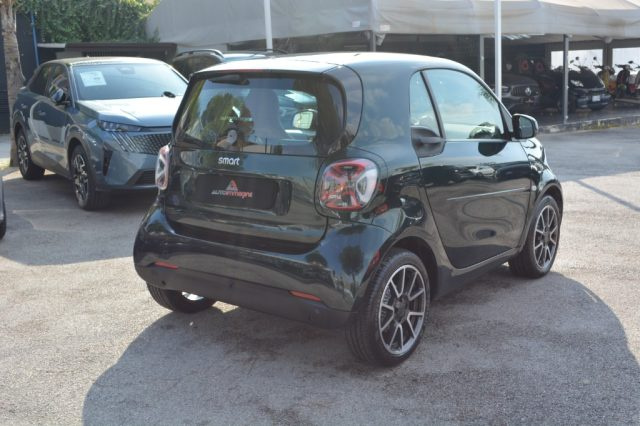 SMART ForTwo EQ British Green (22kW) Immagine 2