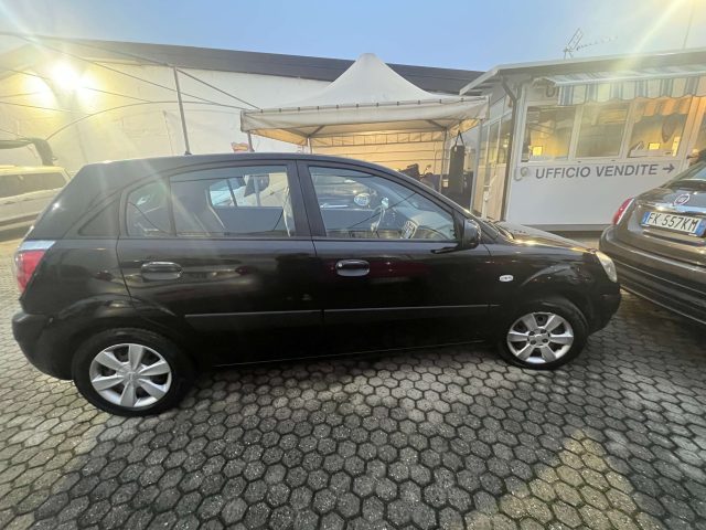 KIA Rio Rio 5p 1.4 16vGPL SCADUTO Immagine 3